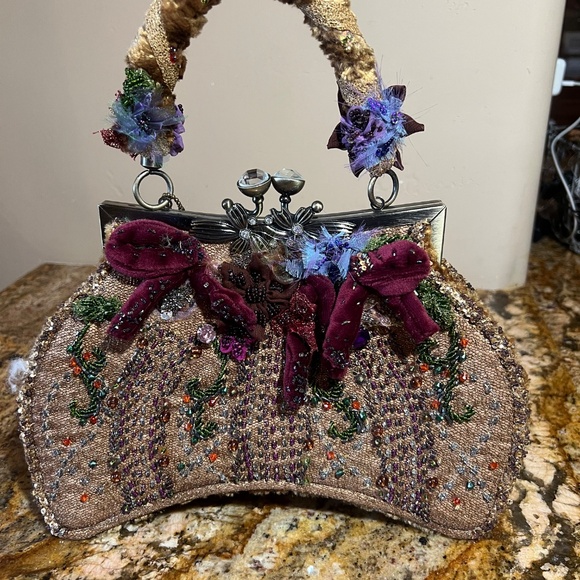 NWOT Mary Frances Handbag - Picture 2 of 15